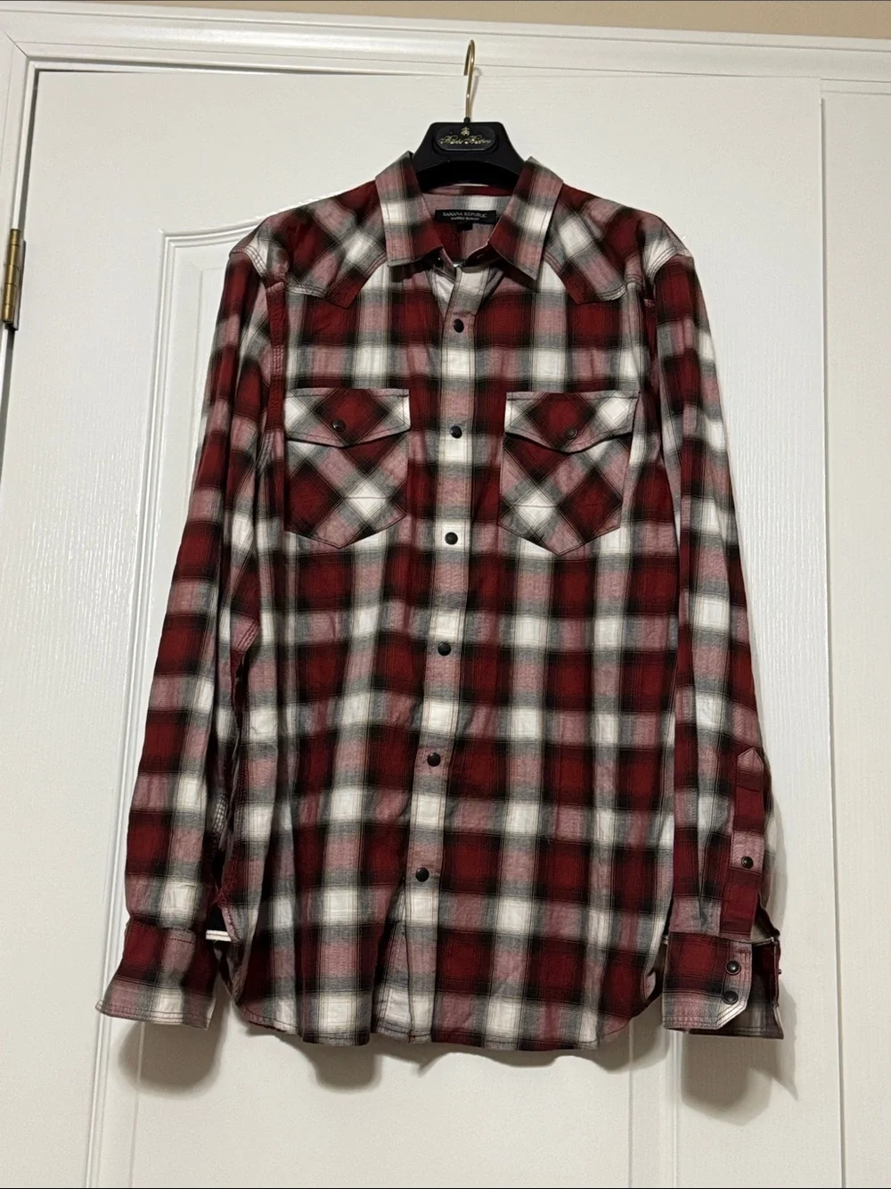Banana Republic Red, White & Black Plaid Tailored Slim Fit Shirt